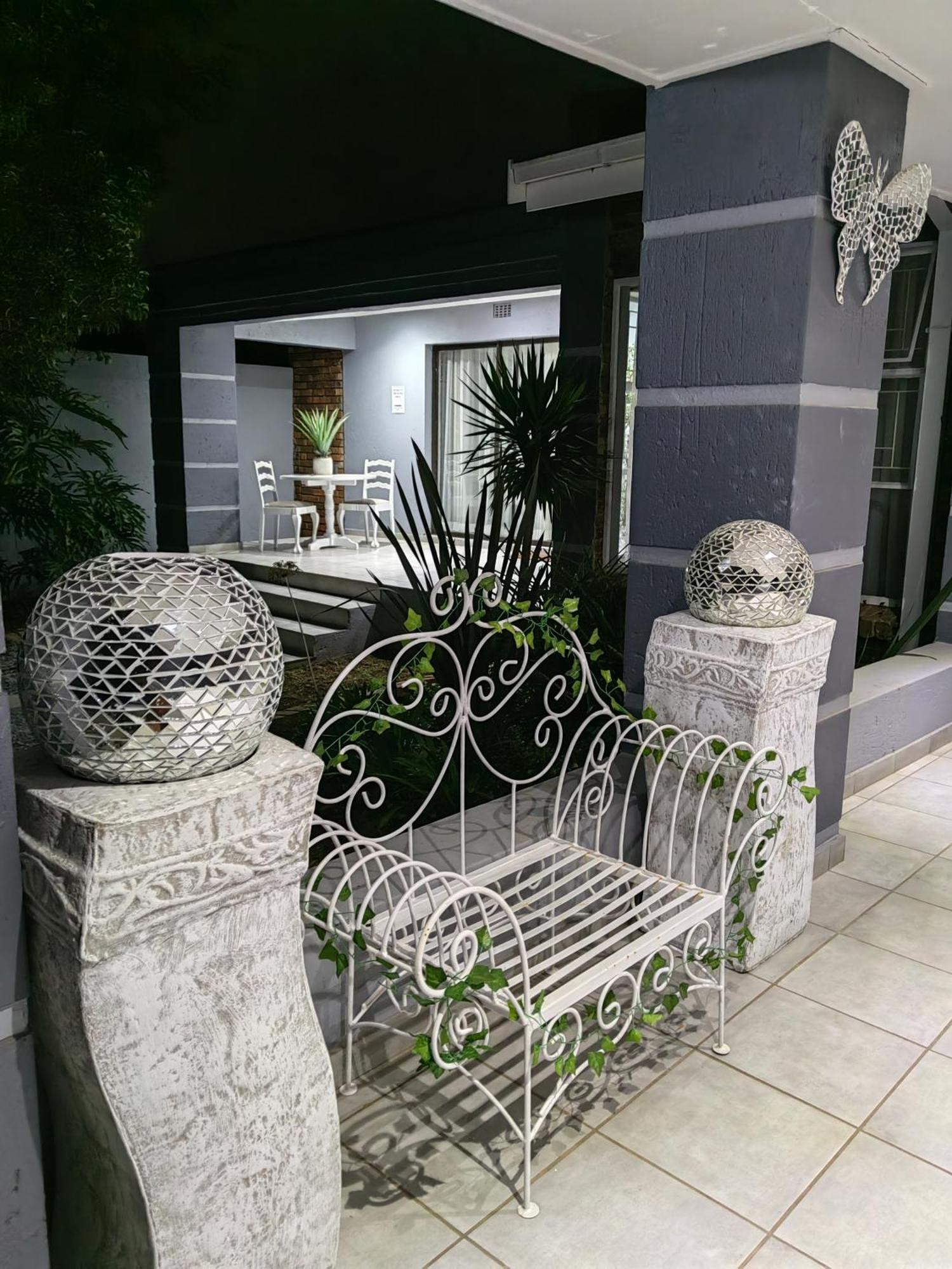 Zhantique Guest House 1- Unit 5 بوكسبرغ المظهر الخارجي الصورة