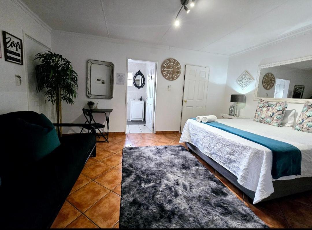 Zhantique Guest House 1- Unit 5 بوكسبرغ المظهر الخارجي الصورة